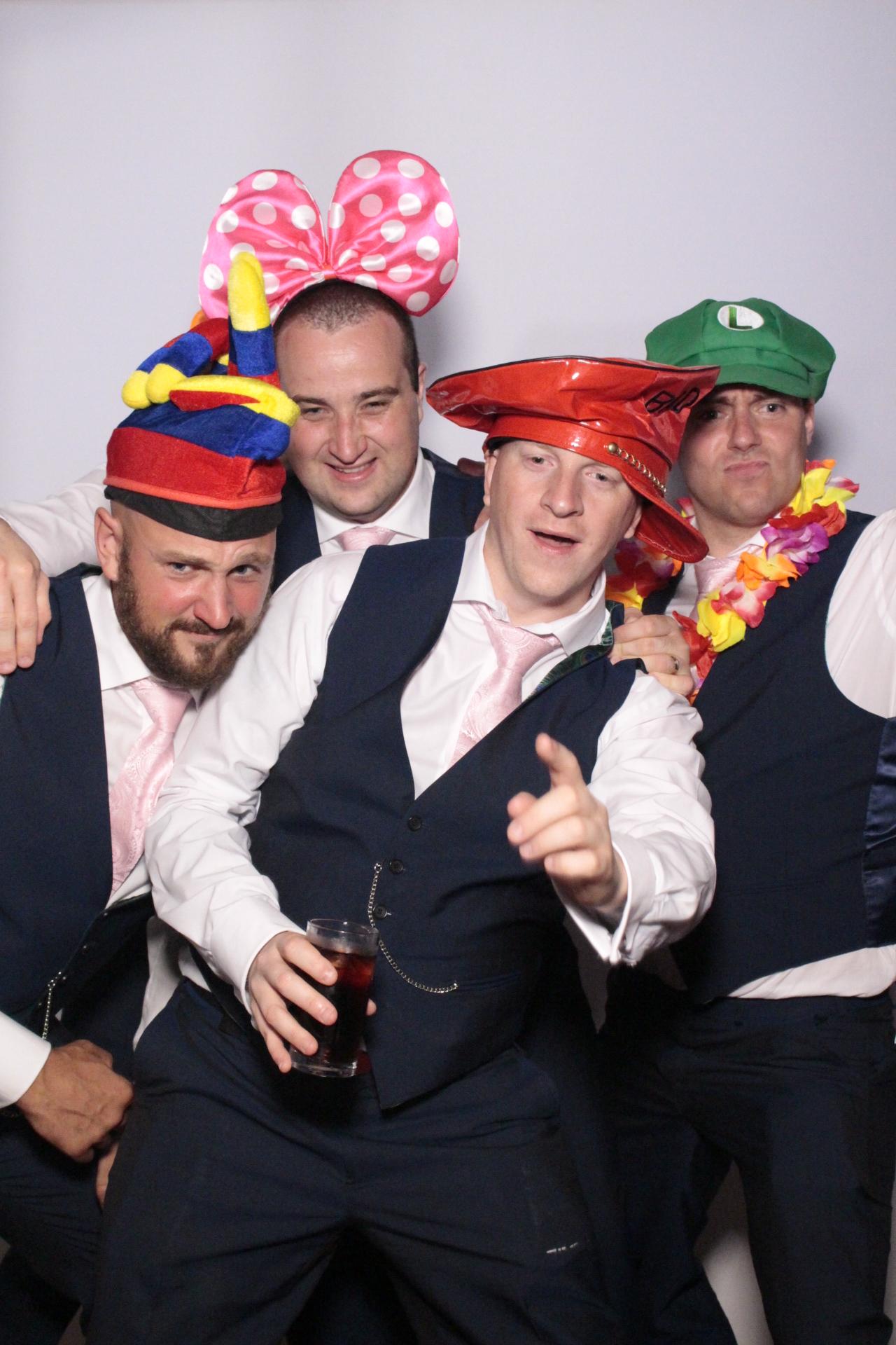 Gemma & Scott's Wedding | View more photos from the event at gallery.myphotoboothexperience.co.uk/u/MyPhotoBoothExperienceLtd/Gemma-Scotts-Wedding